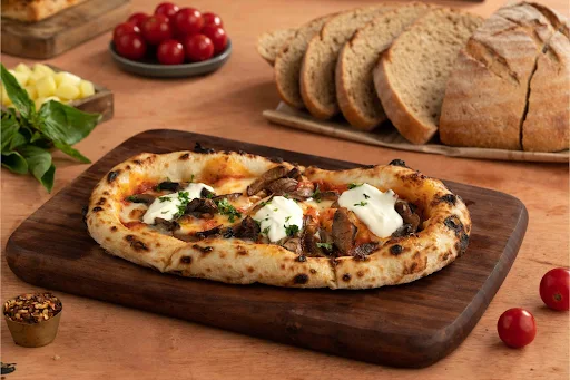 Sourdough Shiitake Mushroom With Goat Cheese Pizza(3 Slice)