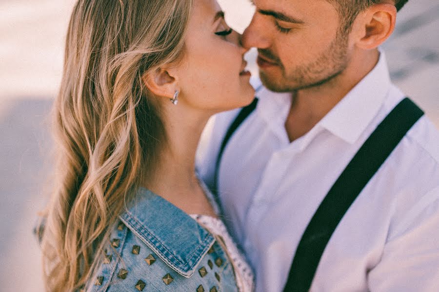 Fotógrafo de casamento Yuliya Ruseckaya (urus). Foto de 2 de julho 2018