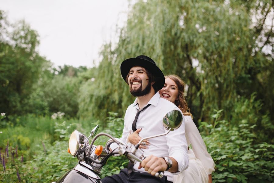 शादी का फोटोग्राफर Natalya Leschenko (mimika)। मार्च 6 2017 का फोटो