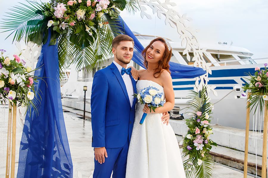 Fotógrafo de casamento Darya Koypysheva (dariakoypysheva). Foto de 3 de abril 2019