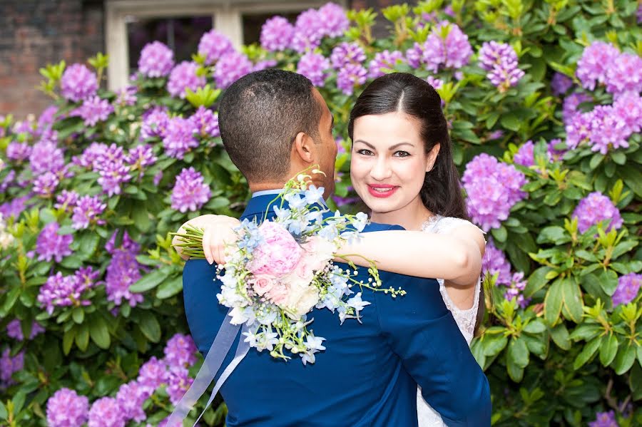 Wedding photographer Polina Svensson (fotoplanet). Photo of 19 July 2017