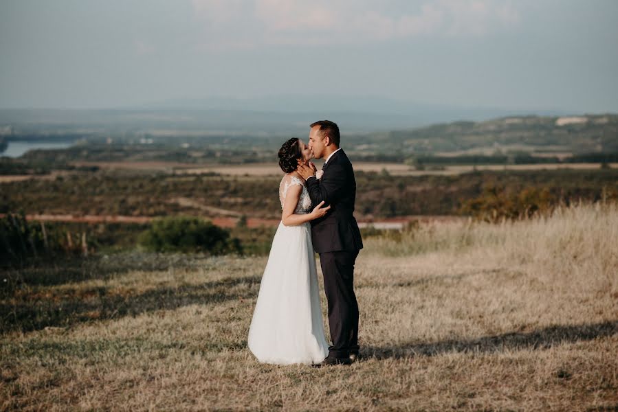 Fotograful de nuntă Zsuzsi Jäger (jagerzsuzsi). Fotografia din 3 septembrie 2018