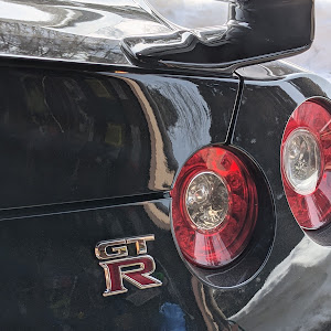 NISSAN GT-R R35