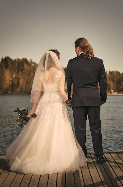 Wedding photographer Juho Yläjärvi (brownbearart). Photo of 30 May 2021