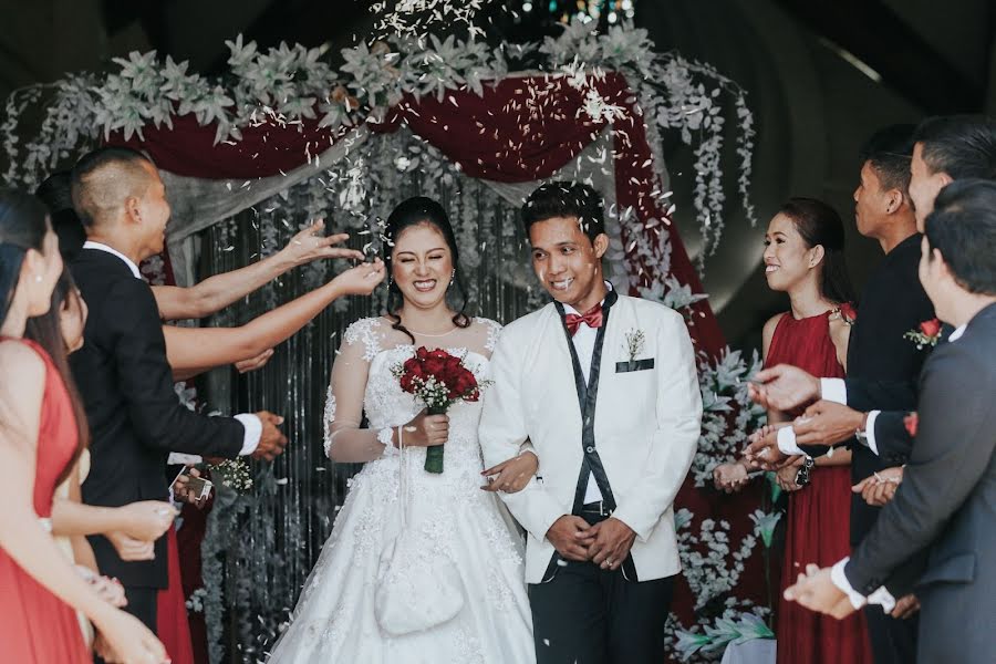 Jurufoto perkahwinan Carms Onoya (carms). Foto pada 30 Januari 2019