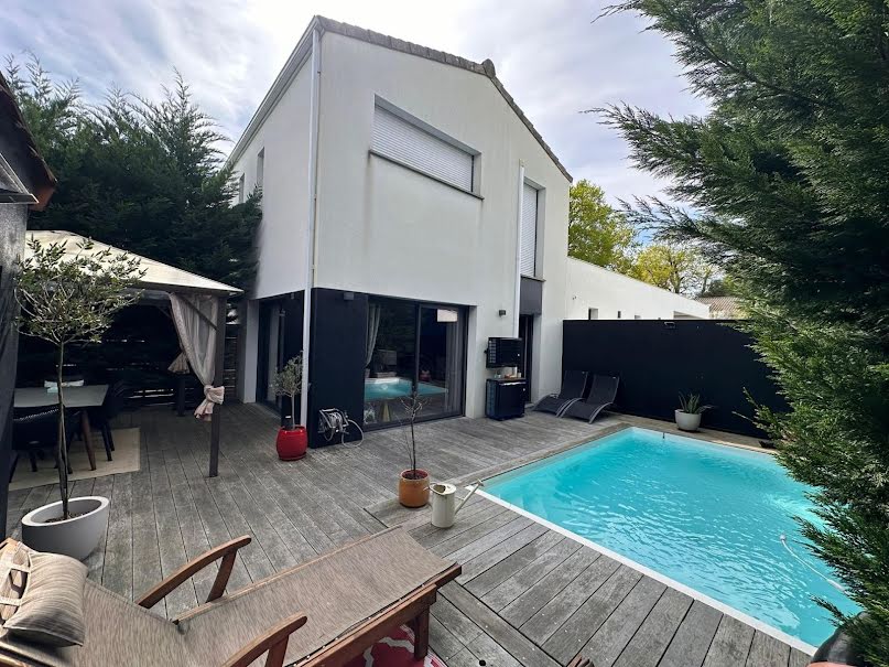 Vente maison 4 pièces 97 m² à Bordeaux (33000), 550 000 €