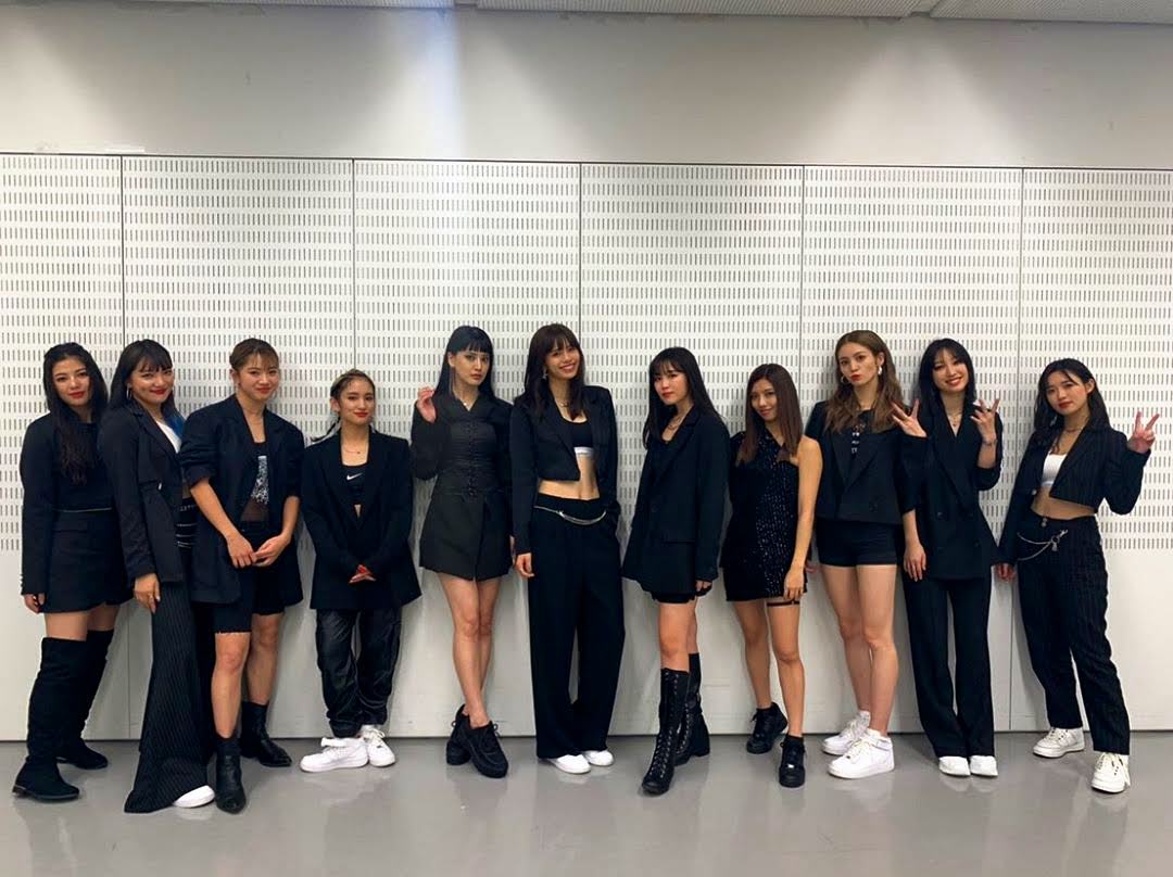 E-girls, no programa MUSIC STATION.