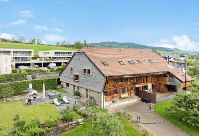 Corps de ferme avec jardin 17