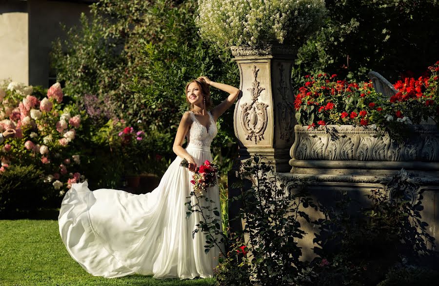 Fotógrafo de bodas Zhanna Samuylova (lesta). Foto del 24 de noviembre 2016