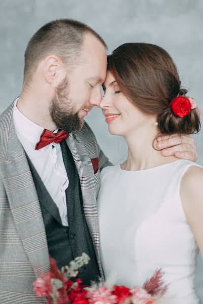 Fotógrafo de casamento Valentin Adadurov (adadurov). Foto de 4 de fevereiro 2019