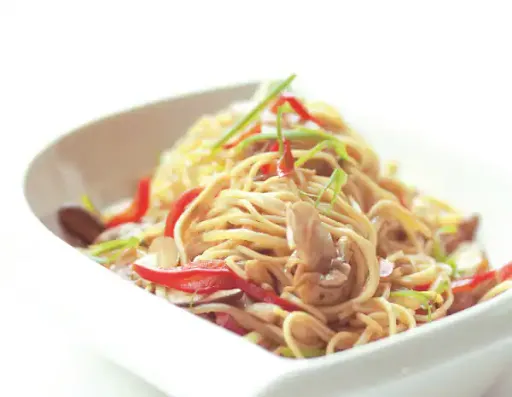 Chicken Hakka Noodles