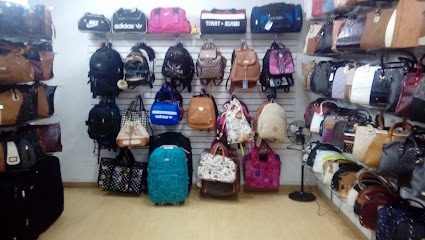 Carteras y Más