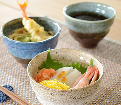 Title 6, Handmade Home-made Antique Soup Tea Bowl. Enjoy...