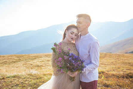 Wedding photographer Dmitriy Shirokopoyas (15081990). Photo of 12 February 2019