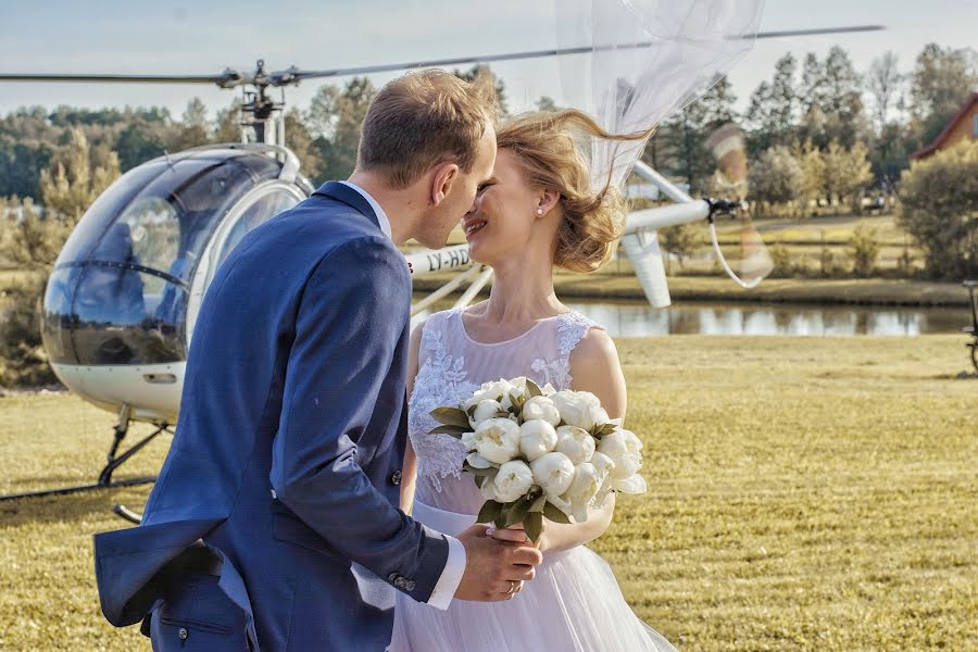 Fotógrafo de casamento Lukas Sapkauskas (lukassapkauskas). Foto de 8 de março 2019