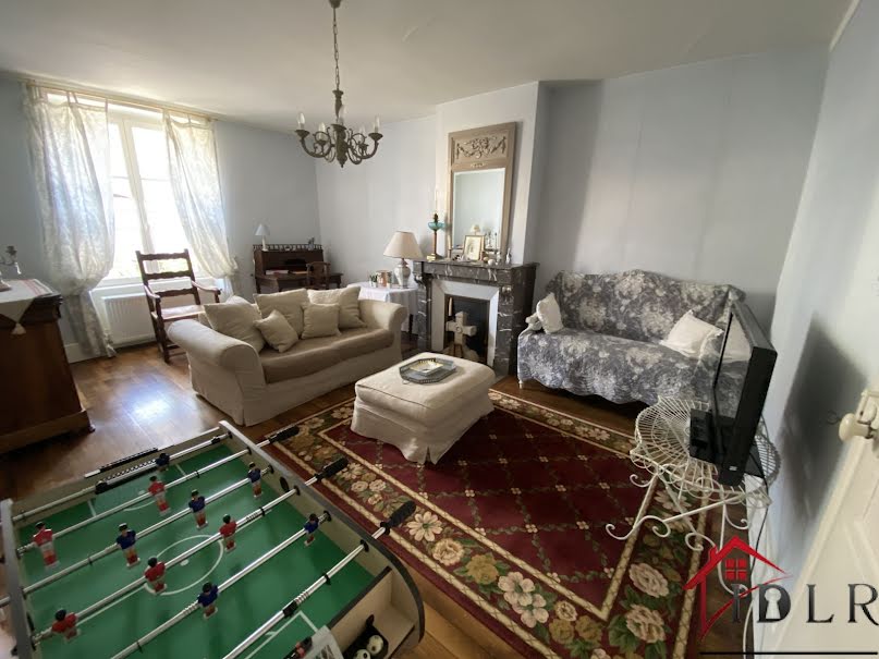 Vente maison 7 pièces 147 m² à Chatillon-sur-saone (88410), 101 000 €