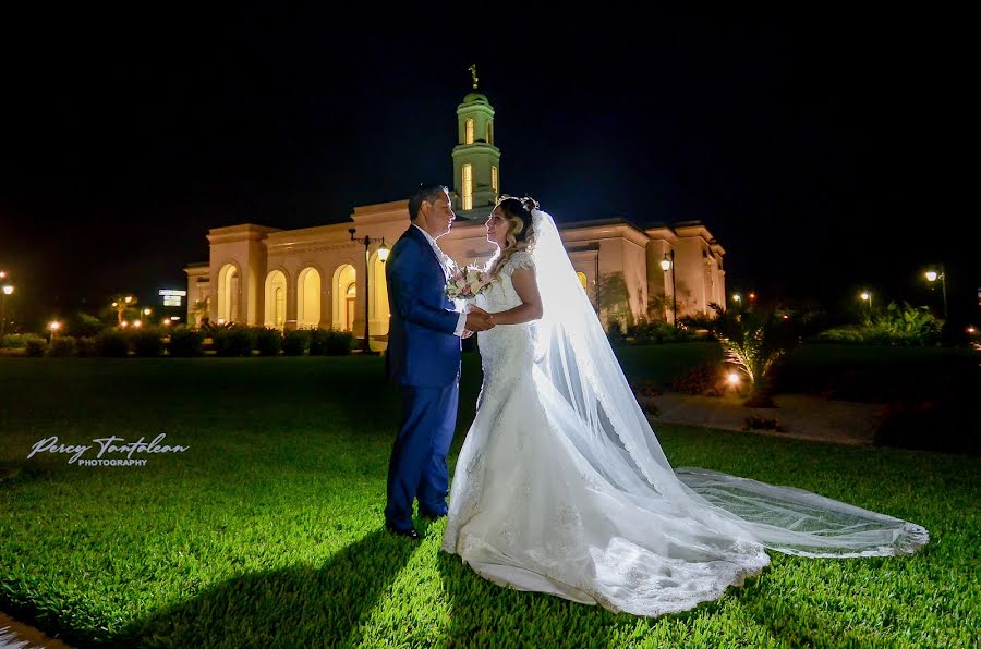 Wedding photographer Percy Tantalean (percytantalean). Photo of 6 May 2019