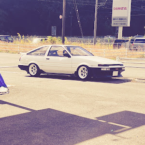 カローラレビン AE86