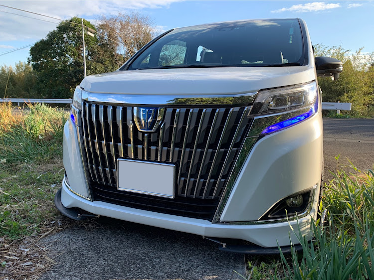 エスクァイアの今年初投稿・今年もよろしくお願いします♪・車高サギしました・たまには前から撮影に関するカスタム事例の投稿画像2枚目