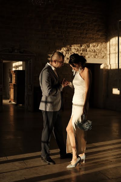 Wedding photographer Anton Todorov (todorov). Photo of 1 November 2021