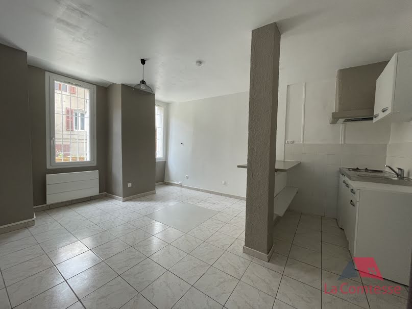 Location  appartement 1 pièce 23.79 m² à Aubagne (13400), 460 €