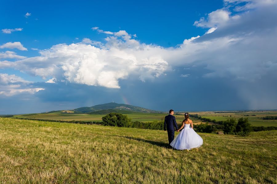 Wedding photographer Lóránt Kiss (lorantkiss). Photo of 7 November 2017