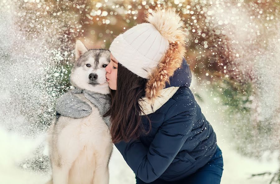 Fotografo di matrimoni Olga Nikolaeva (avrelkina). Foto del 30 dicembre 2017