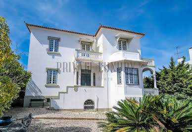 House with garden and terrace 9