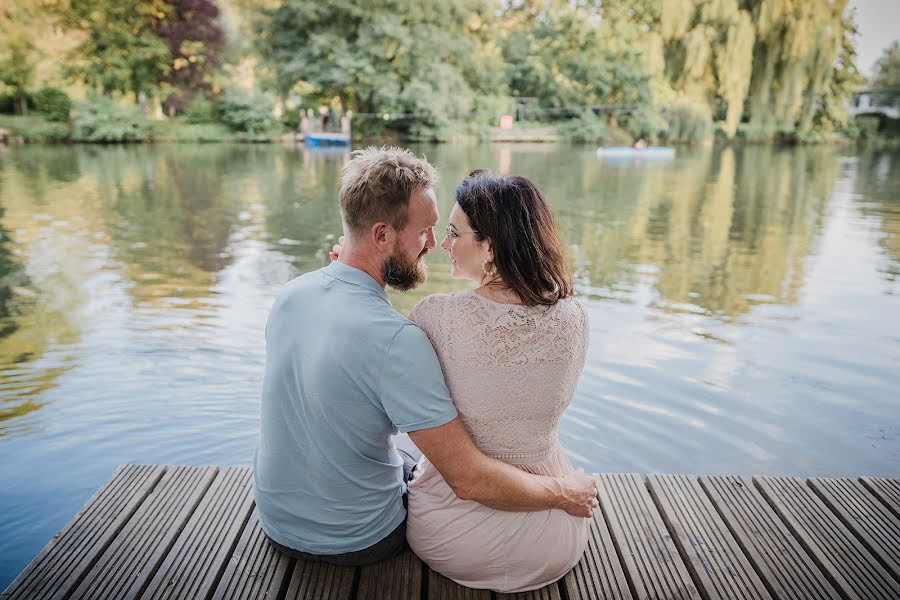 Fotografo di matrimoni Nadine Lotze (lumoid). Foto del 19 ottobre 2021