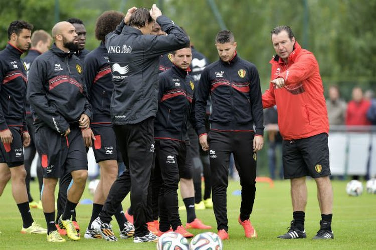 Volksfeest: Rode Duivels trainen onder stralende zon