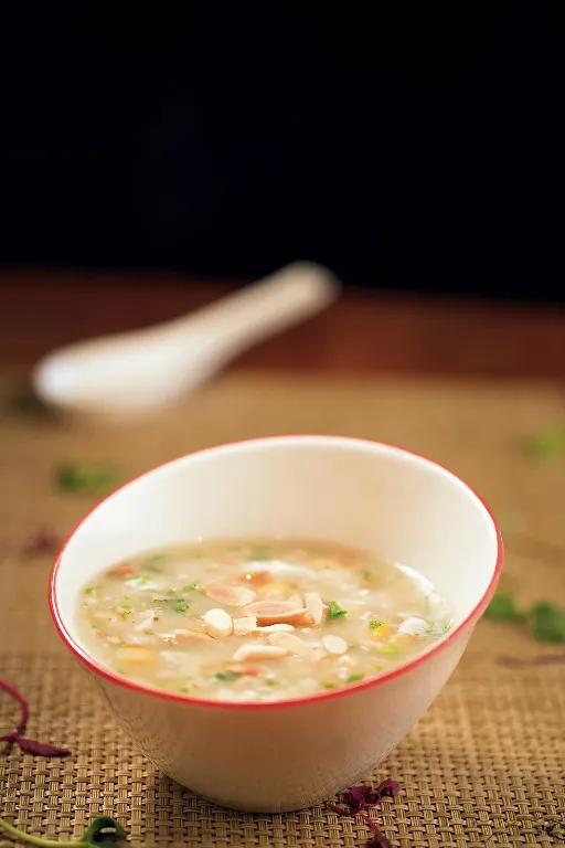 Eight Treasure Soup Chicken (Ak)