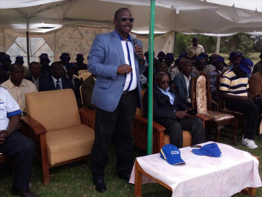 Bomet Governor Isaac Rutto addresses Chama Cha Mashinani delegates during a meeting in Nakuru. /FILE