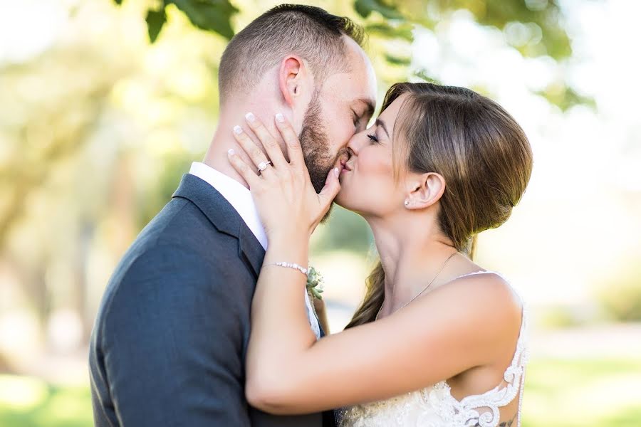 Fotografo di matrimoni Timothy Rios (timothyrios). Foto del 8 settembre 2019