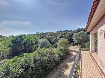 villa à Porto-Vecchio (2A)