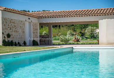 House with pool and terrace 5