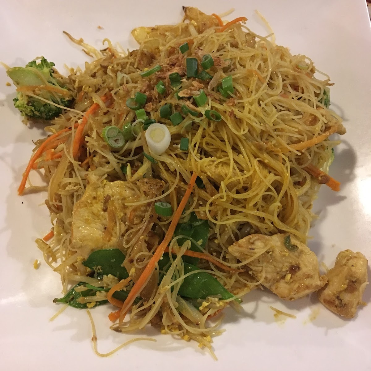 Gluten-Free Noodles at Flavours of Malaysia