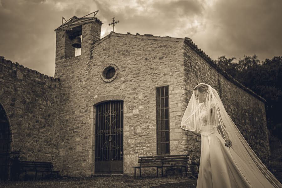 Fotógrafo de casamento Giuseppe Digrisolo (digrisolo). Foto de 10 de fevereiro 2022