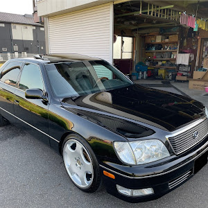 LS400