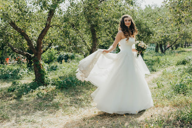 Wedding photographer Viktoriya Chernaya (vikaphotoua). Photo of 28 September 2019