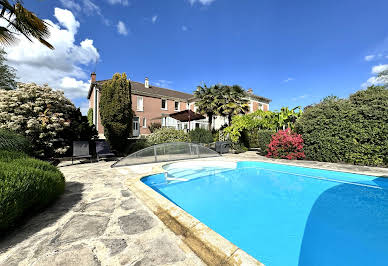 Property with pool 1