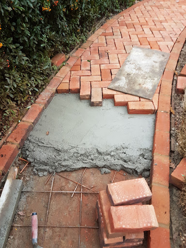 Herrinbone brick path 