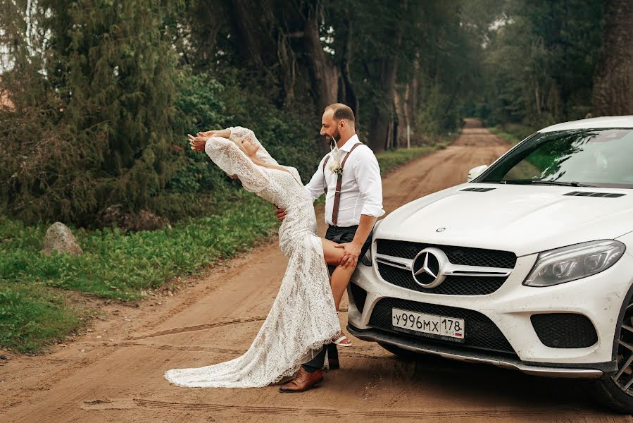 Fotógrafo de casamento Oleg Golikov (oleggolikov). Foto de 9 de fevereiro