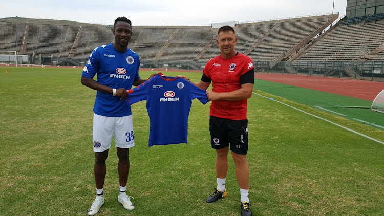 Zimbabwean striker Evans Rusike (L) during his unveiling as a SuperSport United player on Tuesday 30 January 2018. Rusike joins Eric Tinkler's (R) team from Maritzburg United.