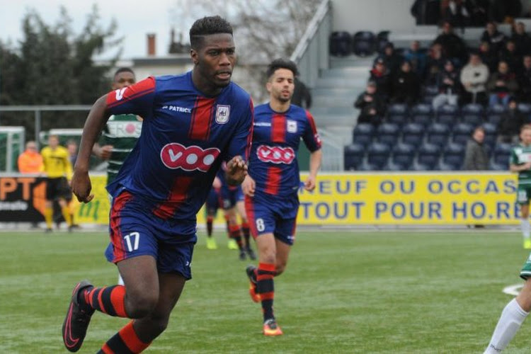 Officiel !  Un joueur offensif échange le FC Liège pour Namur