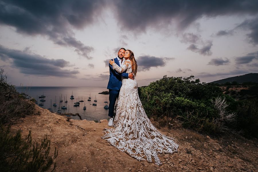結婚式の写真家Miguel Cuesta (studiofused)。2021 8月19日の写真