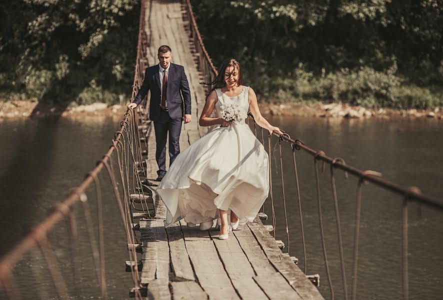 結婚式の写真家Mikhail Rakovci (ferenc)。2019 9月30日の写真