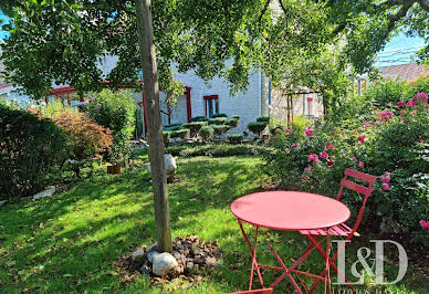 House with garden and terrace 4