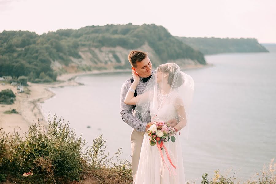 Fotografo di matrimoni Yuliya Shishenko (yanvarskya). Foto del 22 gennaio 2017