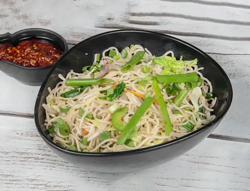 Veg Hakka Noodles