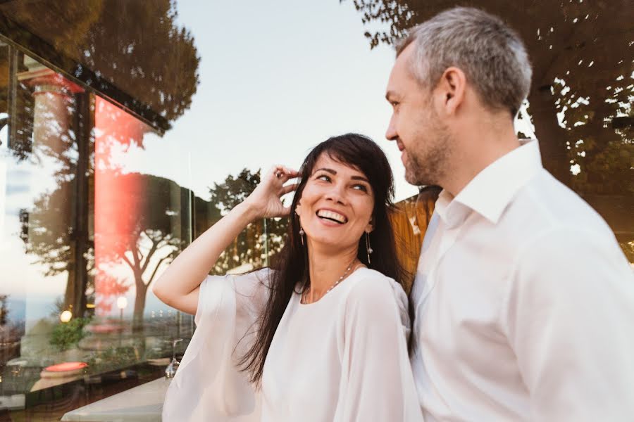 Huwelijksfotograaf Elena Lourie (moreloveinitaly). Foto van 6 april 2019